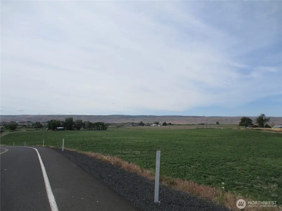 669 Cummins Road, Touchet, WA 99360 - #3