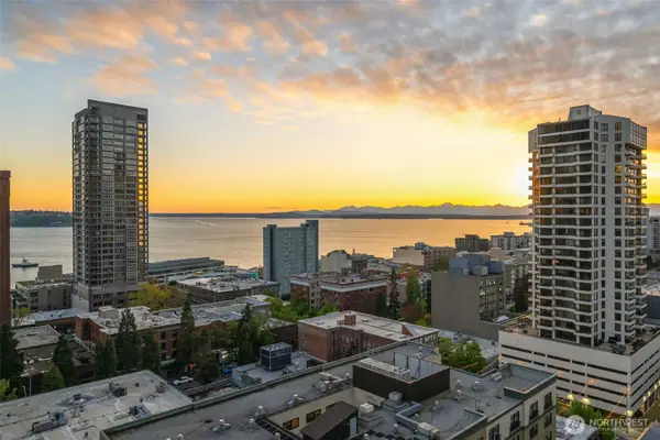 2100 3rd Avenue #1702, Seattle, WA 98121