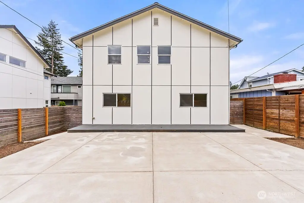 8327 44th Avenue S, Seattle, WA 98118 - #1