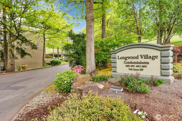 4895 76th Street Sw #D-302, Mukilteo, WA 98275