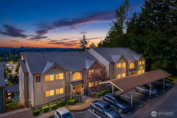 3809 131st Lane Se #J2, Bellevue, WA 98006