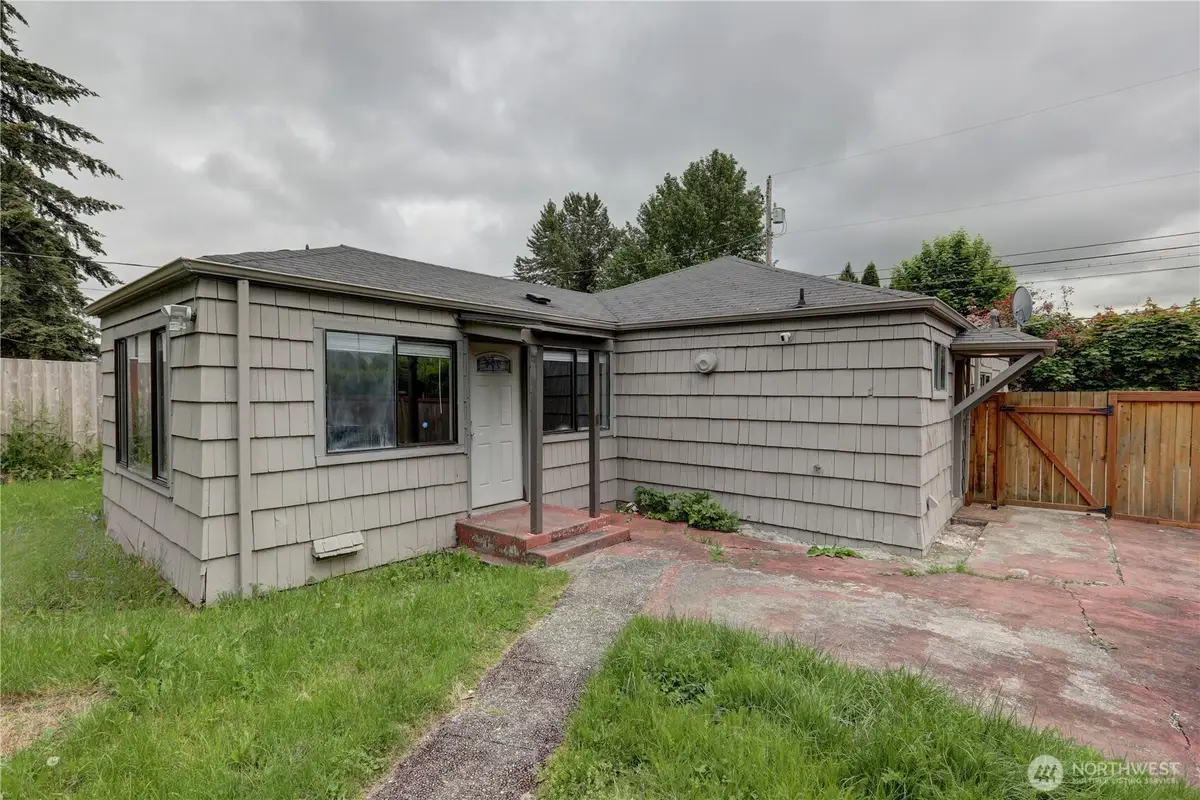 4609 S Thompson Avenue, Tacoma, WA 98408 - #1