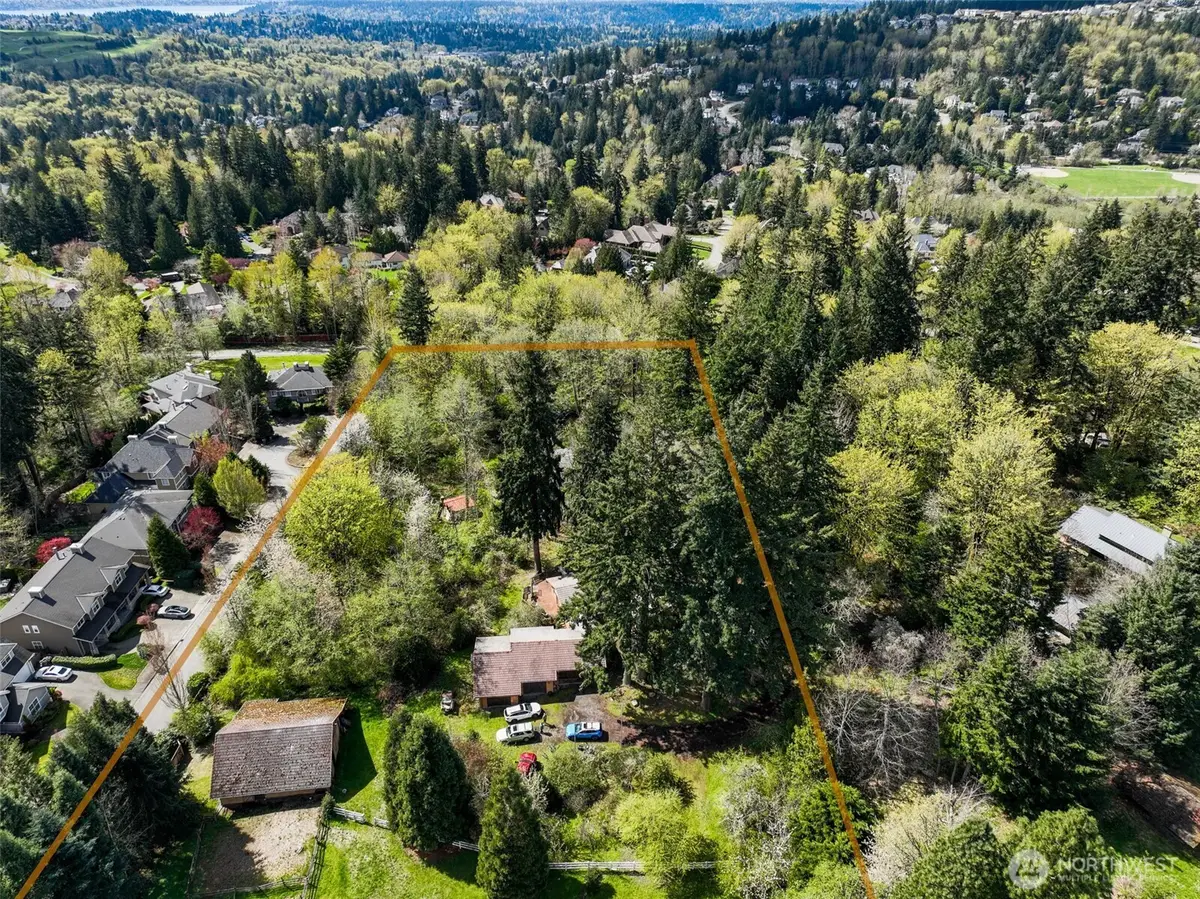 6302 164th Avenue Se, Bellevue, WA 98060 - #1