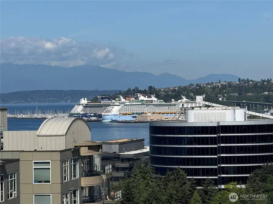 76 Cedar Street #611, Seattle, WA 98121 - #3