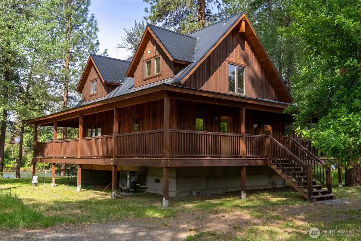 104 Center St, Winthrop, WA 98862 - #1