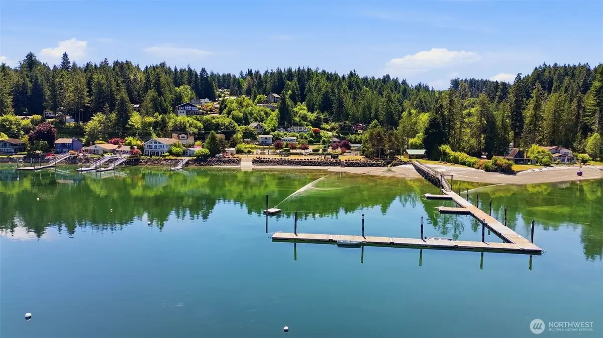101 E Snow Cap Drive, Belfair, WA 98528 - #1
