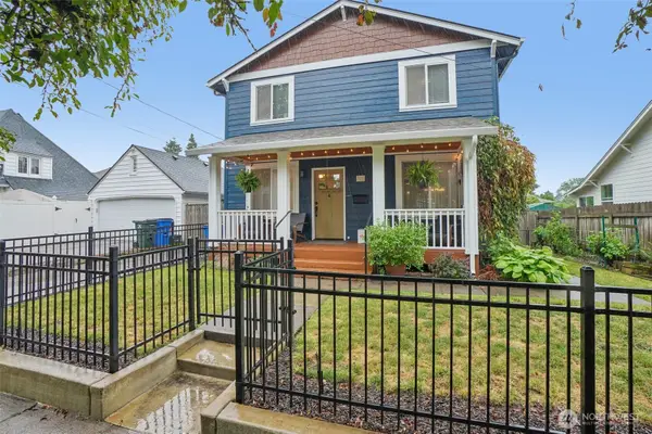 709 W 24th Street, Vancouver, WA 98660