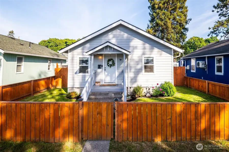 258 21st Avenue, Longview, WA 98632 - #2