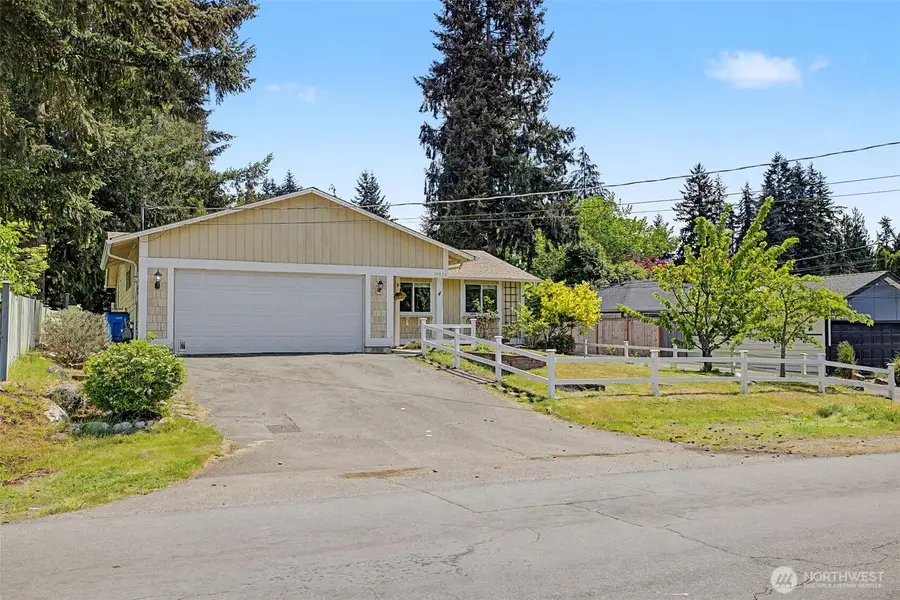 19922 Dayton Avenue N, Shoreline, WA 98133 - #2