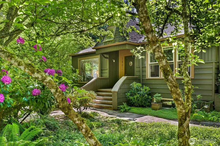 1801 Summit Street, Bellingham, WA 98229 - #2