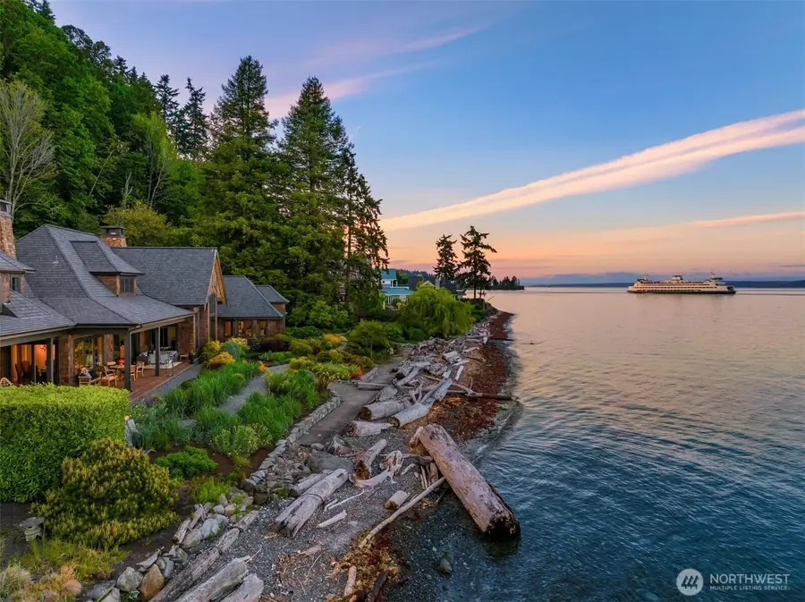 5128 Rockaway Beach Road Ne, Bainbridge Island, WA 98110 - #2