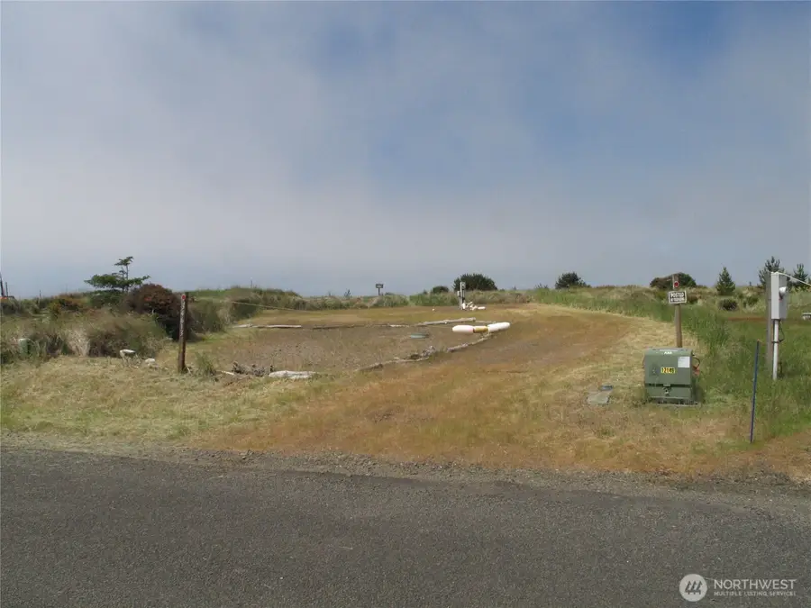 34613 F Street #12, Ocean Park, WA 98640 - #2