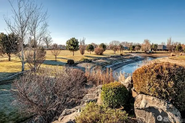 247 Ella Quintino Lane, Walla Walla, WA 99362