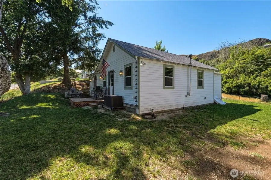 458 Partello Park, Grand Coulee, WA 99133 - #2