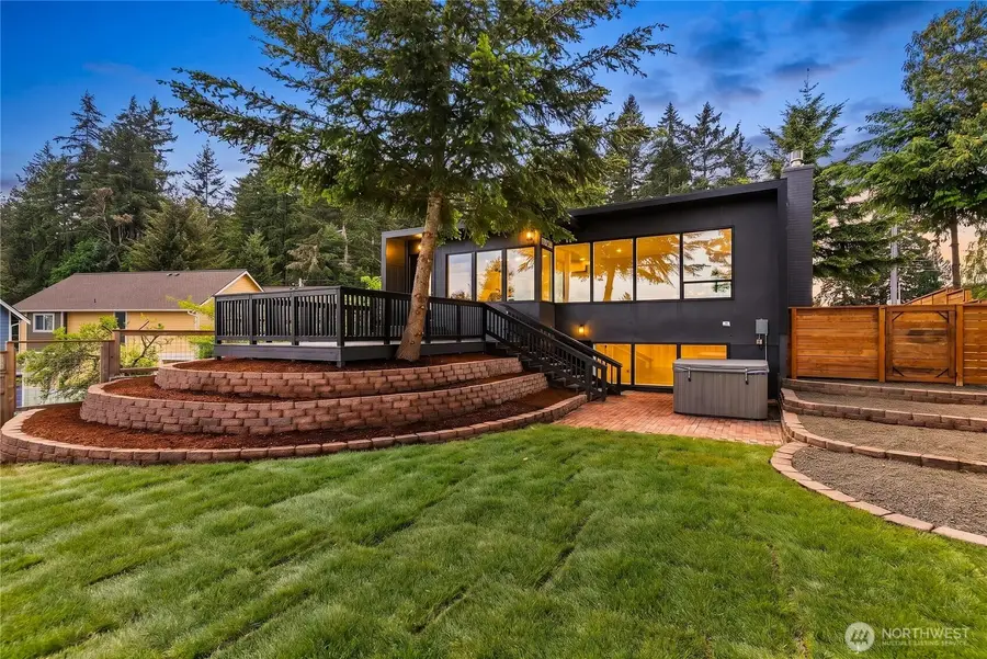 348 Ford Avenue, Bremerton, WA 98312 - #3