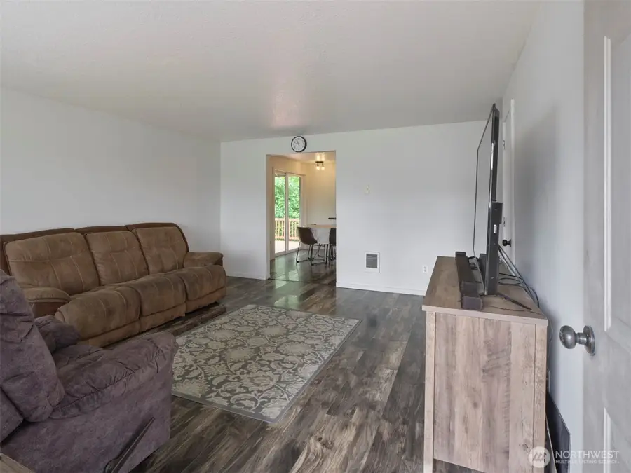 1733 Foxtail Circle, Woodland, WA 98674 - #3