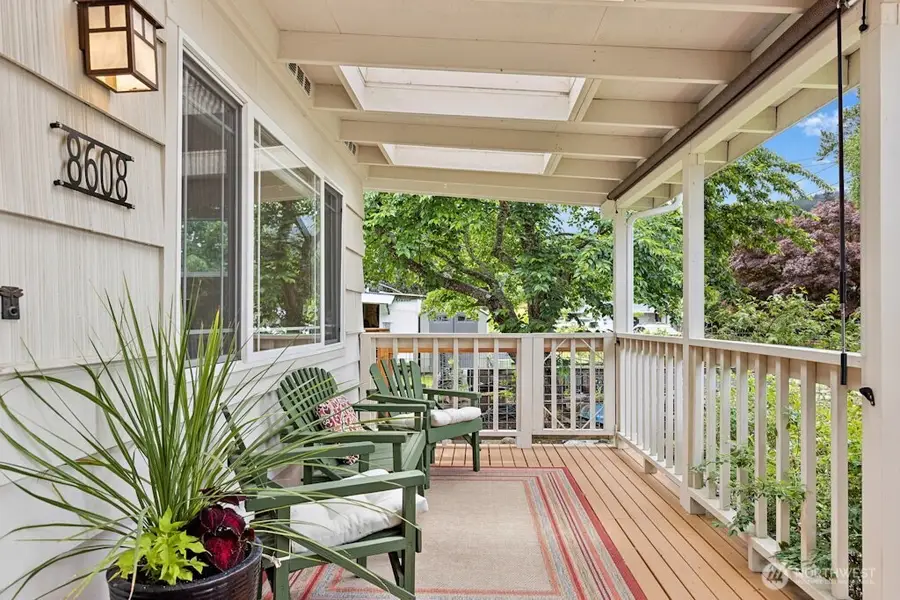 8608 307th Avenue Se, Issaquah Plateau, WA 98050 - #3