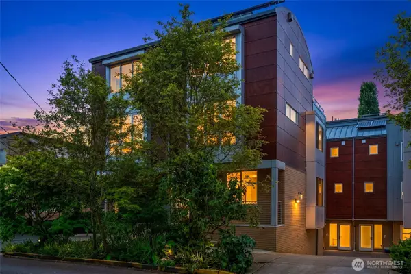 307 14th Avenue E #B, Seattle, WA 98112
