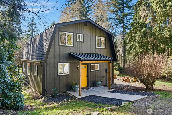 18117 Bass Lane Nw, Lakebay, WA 98349