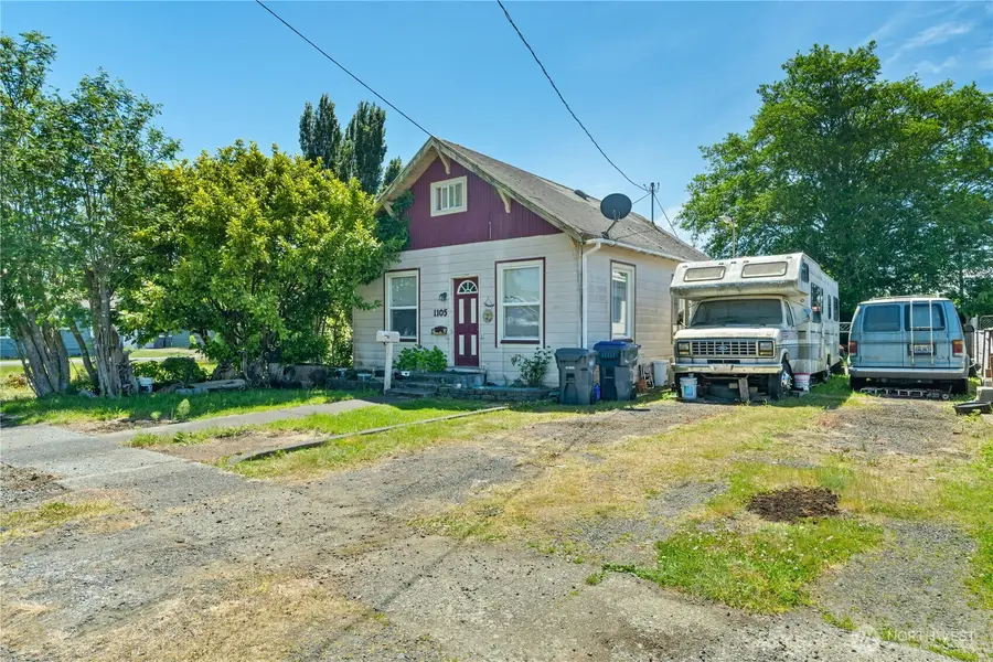 1105 W Perry Street, Aberdeen, WA 98520 - #2