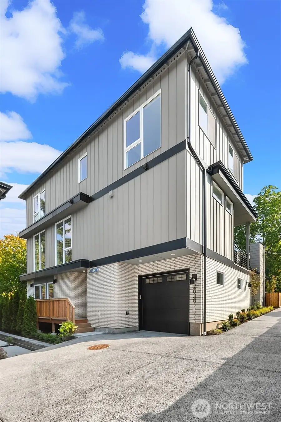 2030 NE 123rd Street, Seattle, WA 98125 - #2