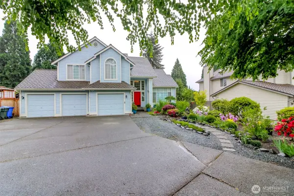 9307 S 237th Place, Kent, WA 98031