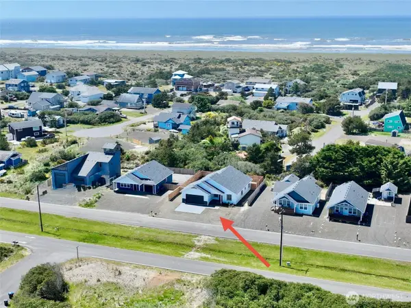 917 Ocean Shores Blvd Boulevard Sw, Ocean Shores, WA 98569