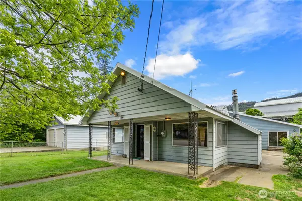 410 1st Street, Easton, WA 98925