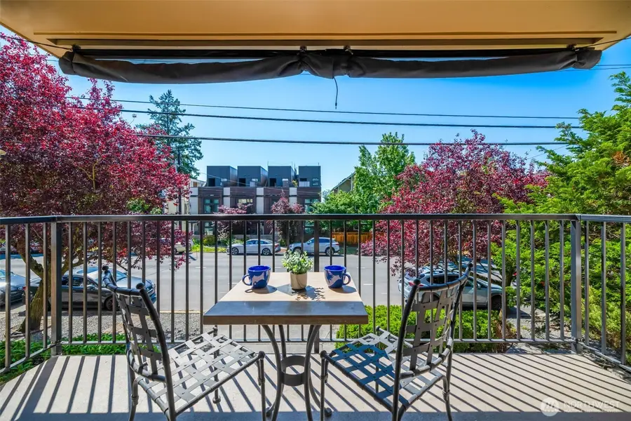 6910 California Avenue Sw #14, Seattle, WA 98136 - #3