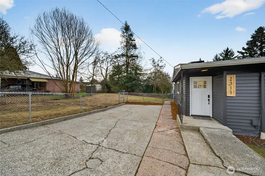 2311 NE 6th Place, Renton, WA 98056 - #2