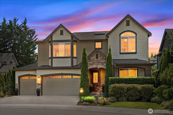 21355 NE 2nd Court, Sammamish, WA 98074