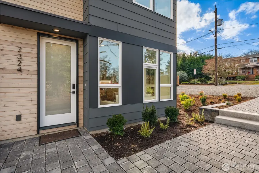 7324 7th Place Sw #A, Seattle, WA 98106 - #3