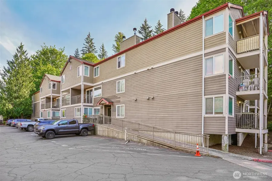 700 Front Street S #C206, Issaquah, WA 98027 - #2