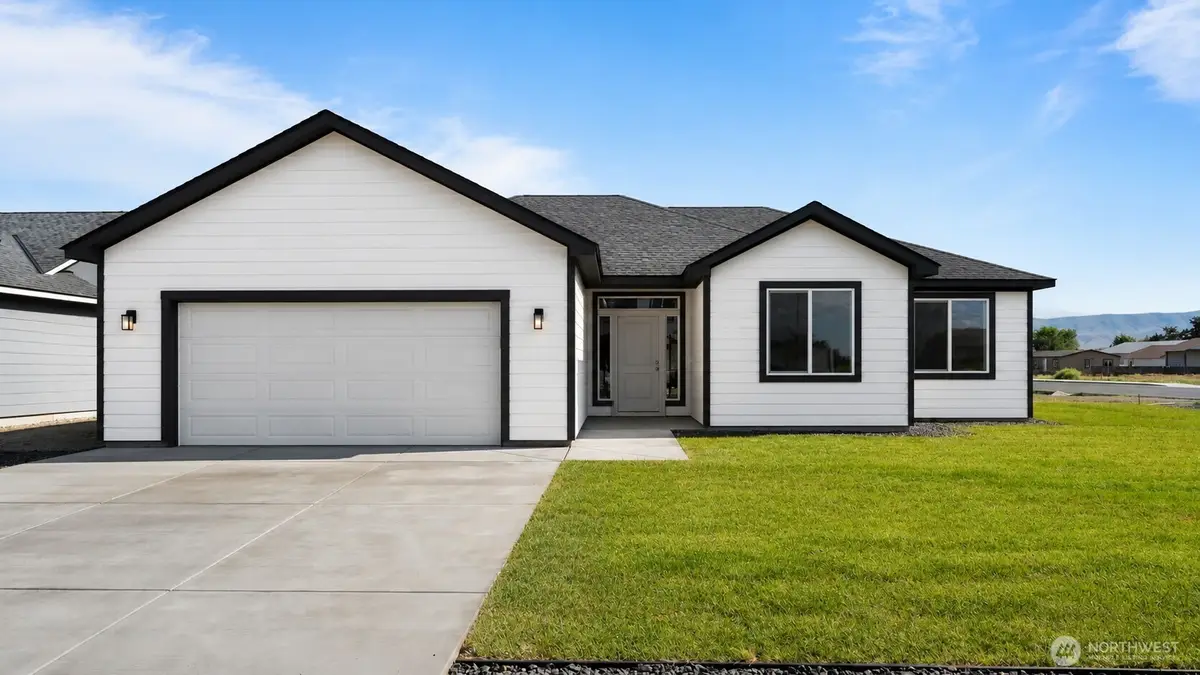 301 Poplar Street Ne, Royal City, WA 99357 - #1