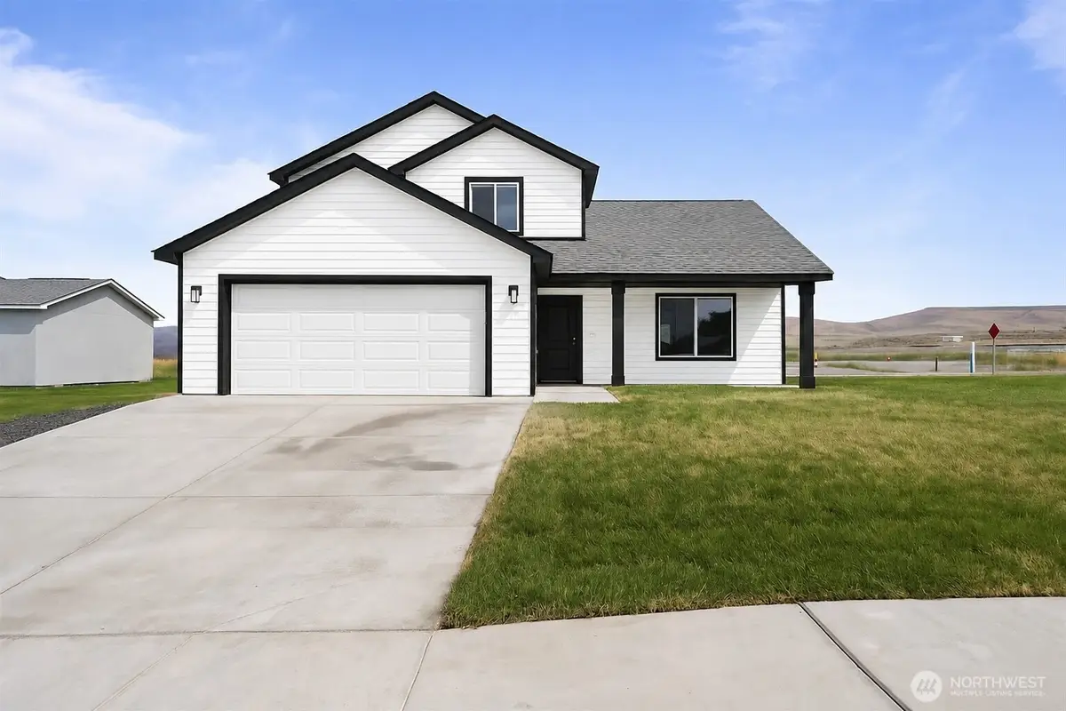 596 Karen Avenue, Royal City, WA 99357 - #1