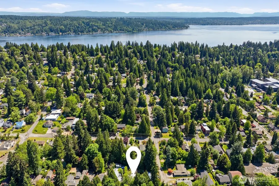 3544 NE 113th Street, Seattle, WA 98125 - #2