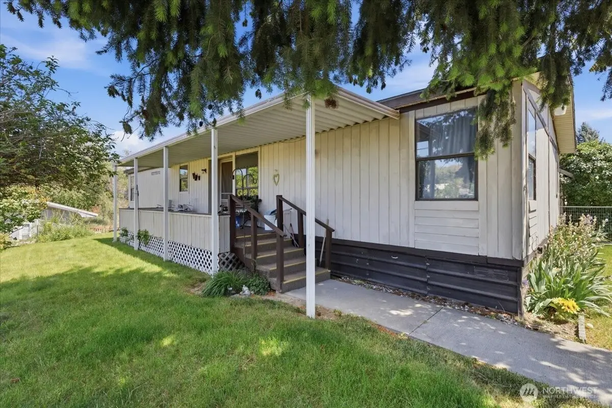 415 Sunny Drive, Electric City, WA 99123 - #1