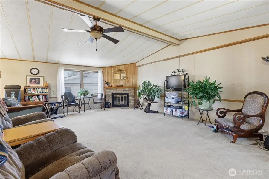 415 Sunny Drive, Electric City, WA 99123 - #3