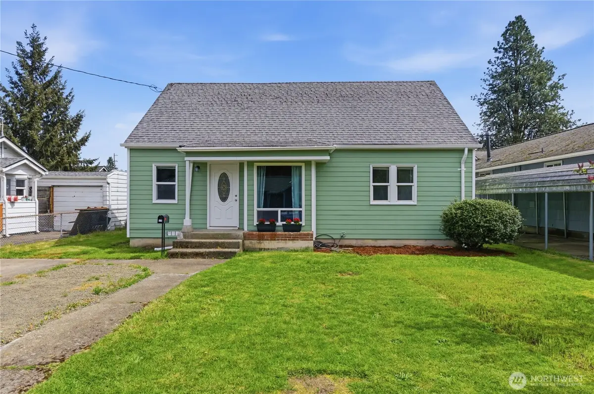 416 NW 5th Avenue, Kelso, WA 98626 - #1