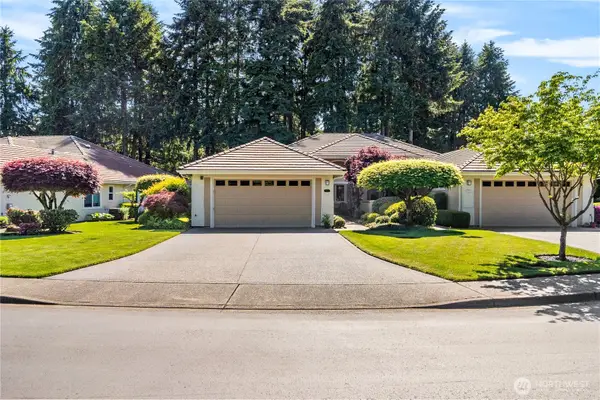 6841 Fairway Lane Se, Olympia, WA 98501