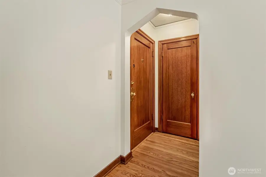 220 W Olympic Place #107, Seattle, WA 98119 - #2