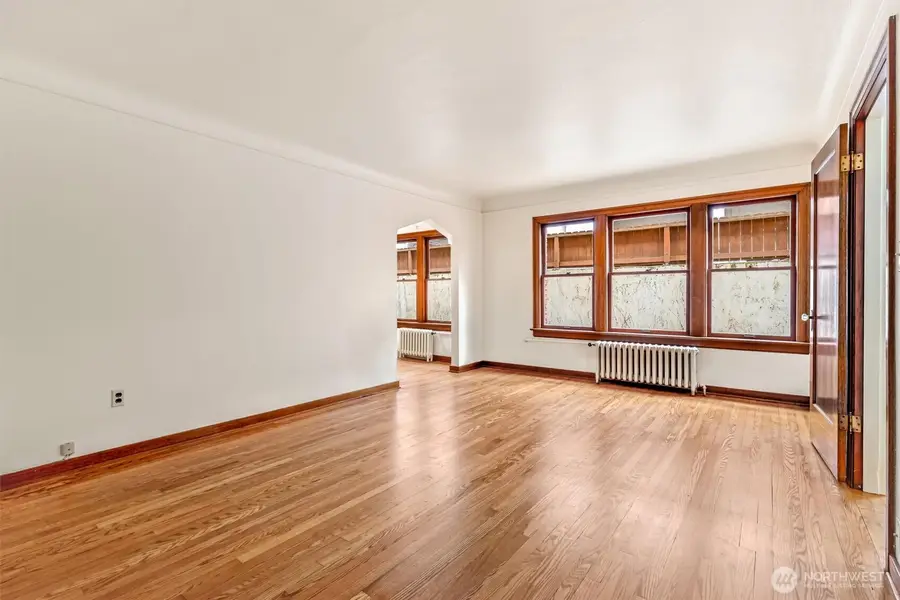 220 W Olympic Place #107, Seattle, WA 98119 - #3
