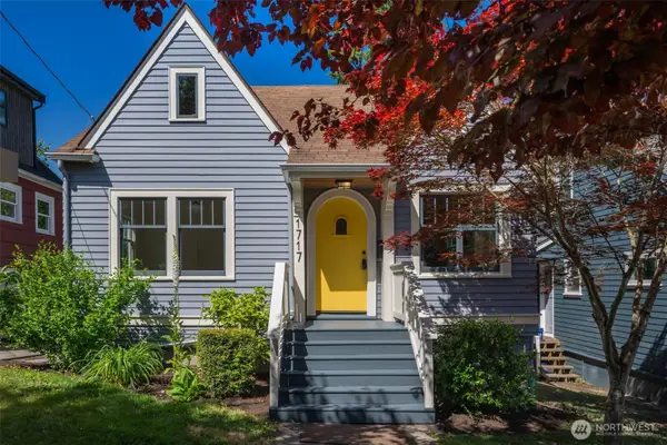 1717 32nd Avenue, Seattle, WA 98122