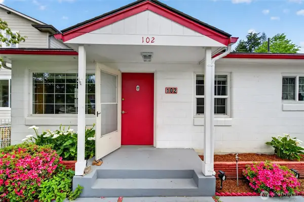 102 Nelson Avenue, Kelso, WA 98626