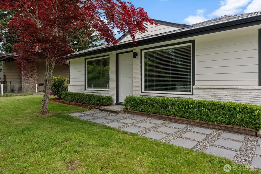 8827 D Street E #1, Tacoma, WA 98445 - #2
