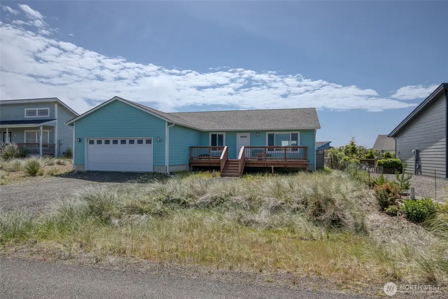407 N Bel Air Loop Sw, Ocean Shores, WA 98569 - #3