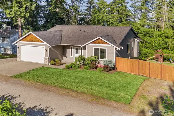 3807 29th Ave Court E, Tacoma, WA 98404