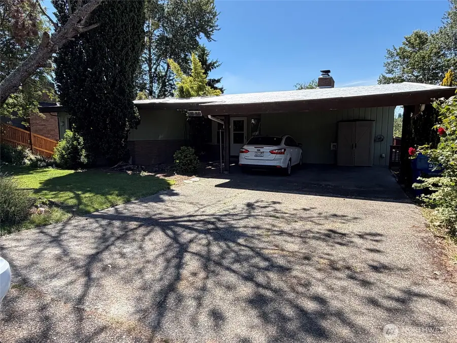 7949 20th Avenue Sw, Seattle, WA 98106 - #2