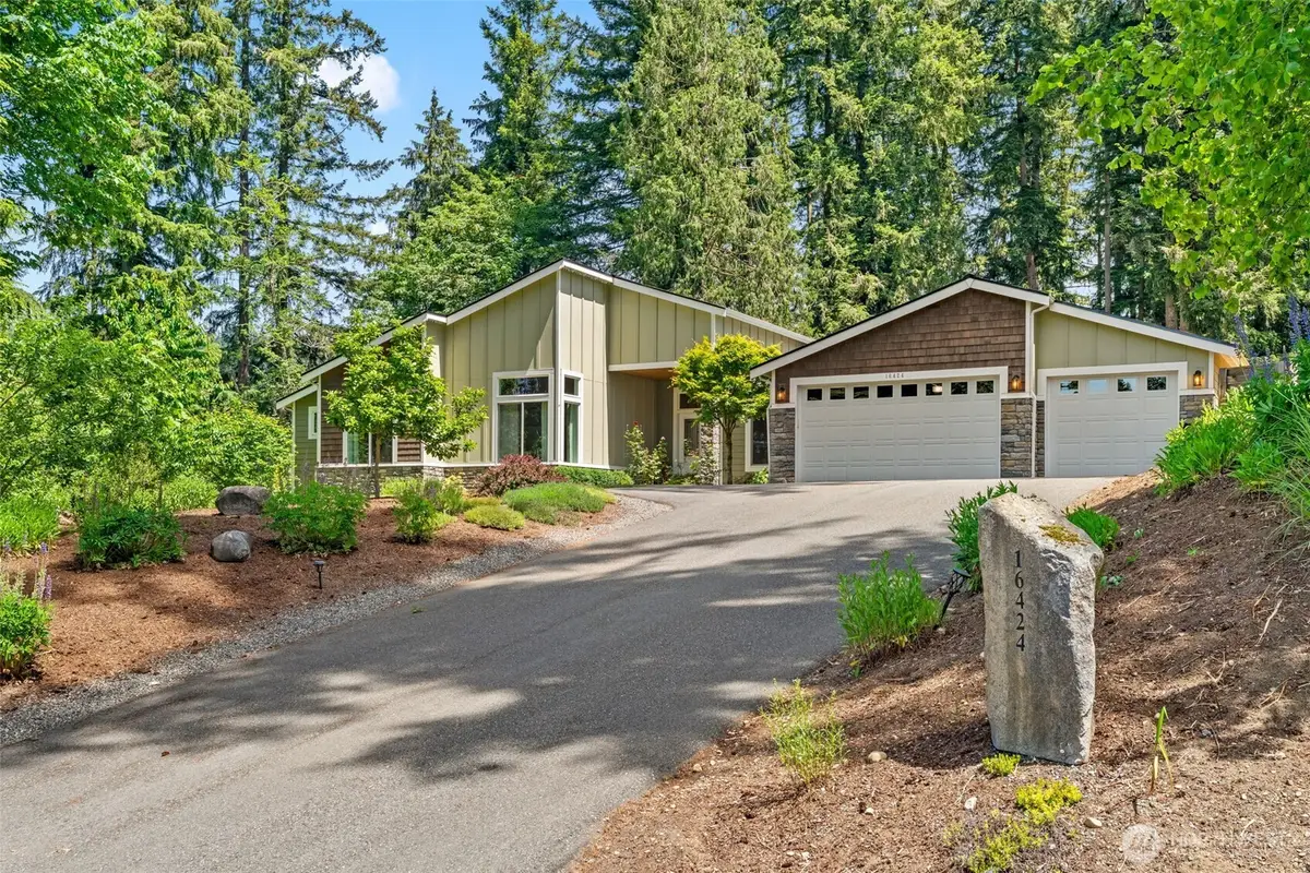 16424 252 Avenue Se, Issaquah, WA 98027 - #1
