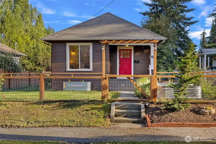 741 S Henderson Street, Seattle, WA 98108 - #2